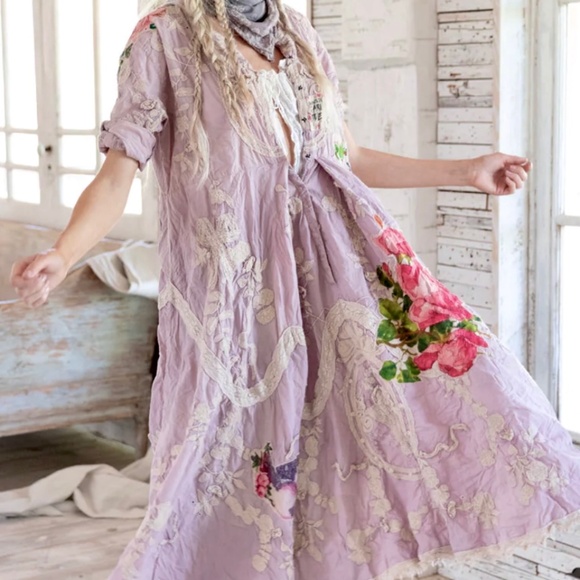 Magnolia Pearl Iris Roan Dress in Lilac - Picture 1 of 5